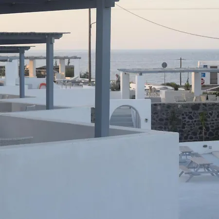 Sea Paradise 2* Oia