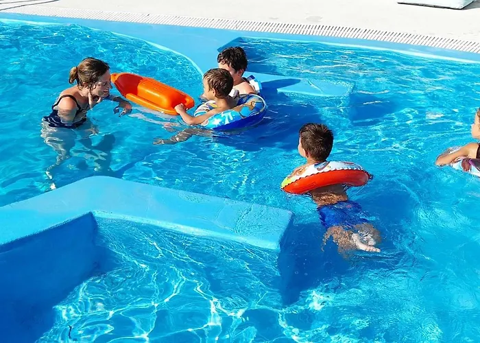 Sea Paradise Otel 2*