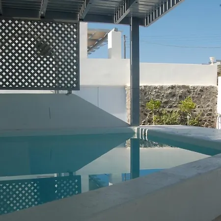 Sea Paradise Villas Hotel 2*