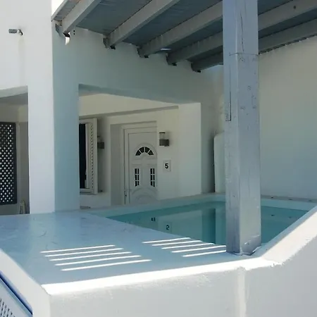 Sea Paradise Villas Hotel 2*